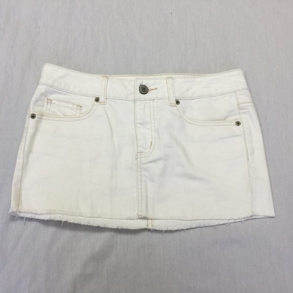 🌼  AMERICAN EAGLE SKIRT WOMENS JEANS SKIRT SIZE 2 🌼 - Picture 1 of 6